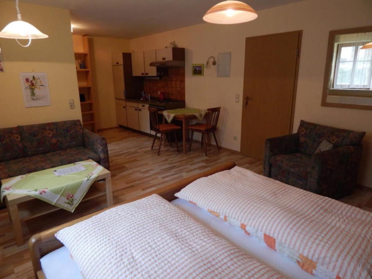 Herrnmuehle - Pension & Ferienwohnungen Ротенбург-на-Таубере Экстерьер фото