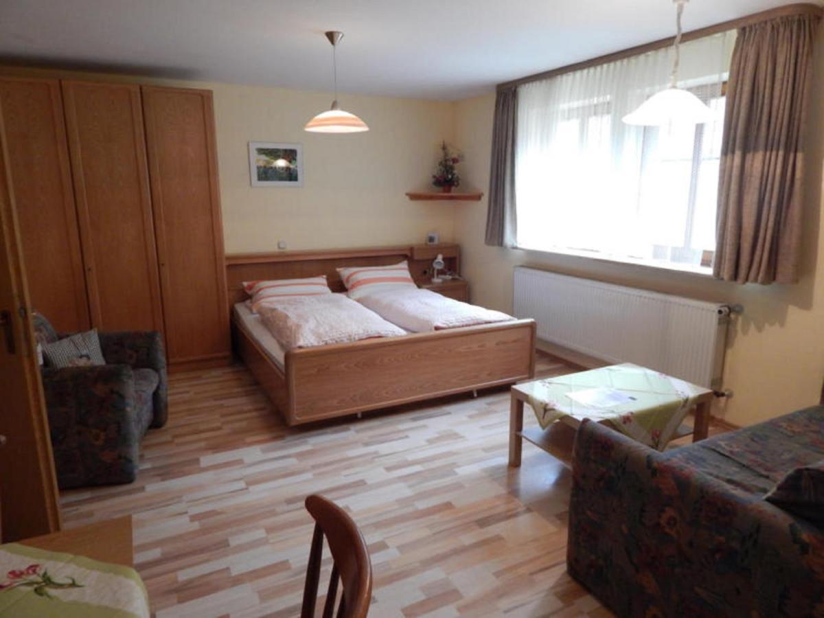 Herrnmuehle - Pension & Ferienwohnungen Ротенбург-на-Таубере Экстерьер фото