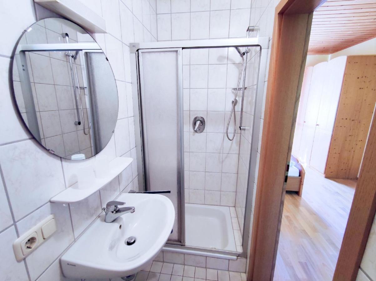 Herrnmuehle - Pension & Ferienwohnungen Ротенбург-на-Таубере Экстерьер фото