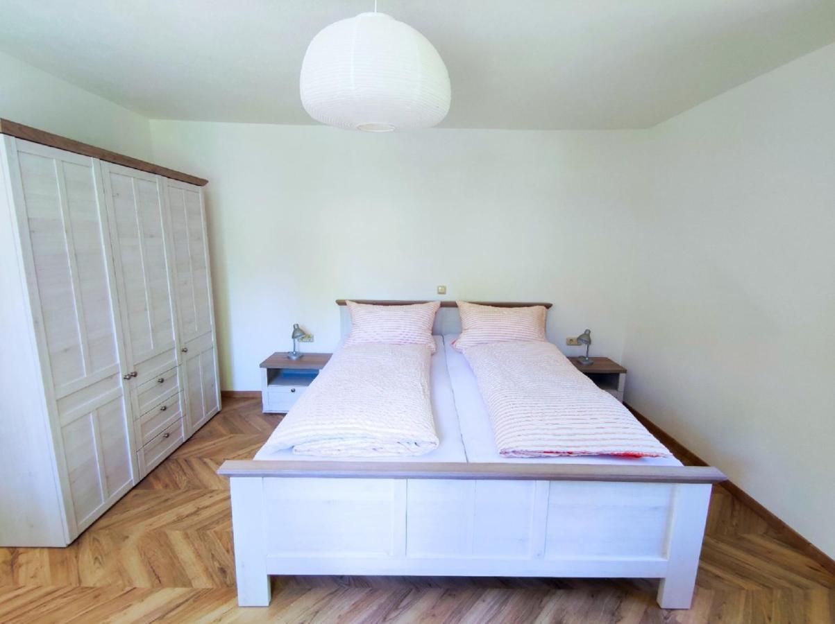 Herrnmuehle - Pension & Ferienwohnungen Ротенбург-на-Таубере Экстерьер фото