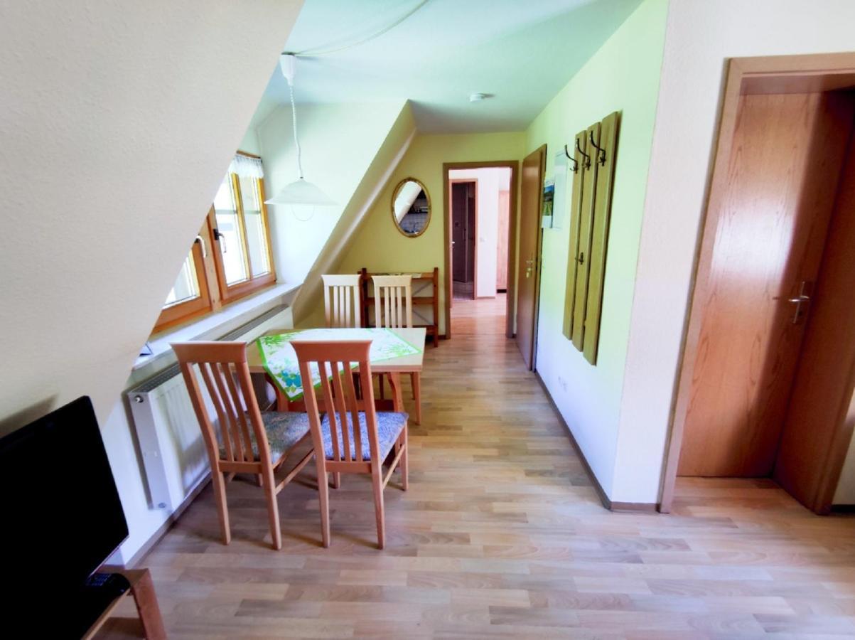 Herrnmuehle - Pension & Ferienwohnungen Ротенбург-на-Таубере Экстерьер фото