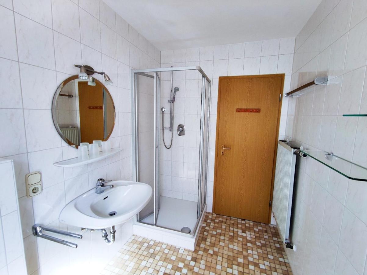 Herrnmuehle - Pension & Ferienwohnungen Ротенбург-на-Таубере Экстерьер фото